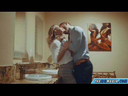 ❤️ Коли грудаста блондинка спокушає вас у громадському туалеті ️❌ Просто порно на uk.3dhentaix.ru ️❤